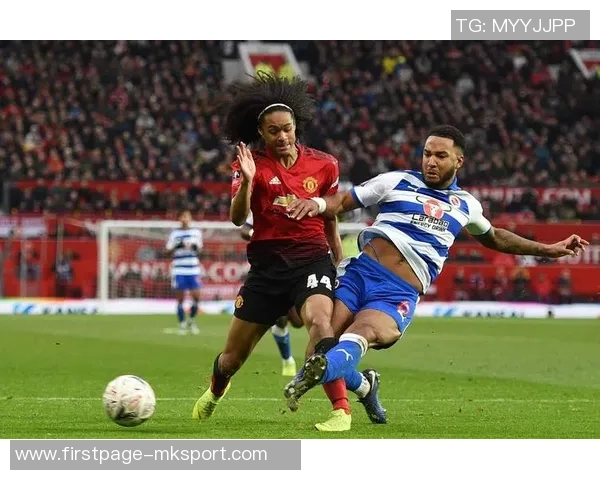 博尔顿与沃尔索尔的激烈对决揭示英甲联赛的竞争魅力与球队实力较量